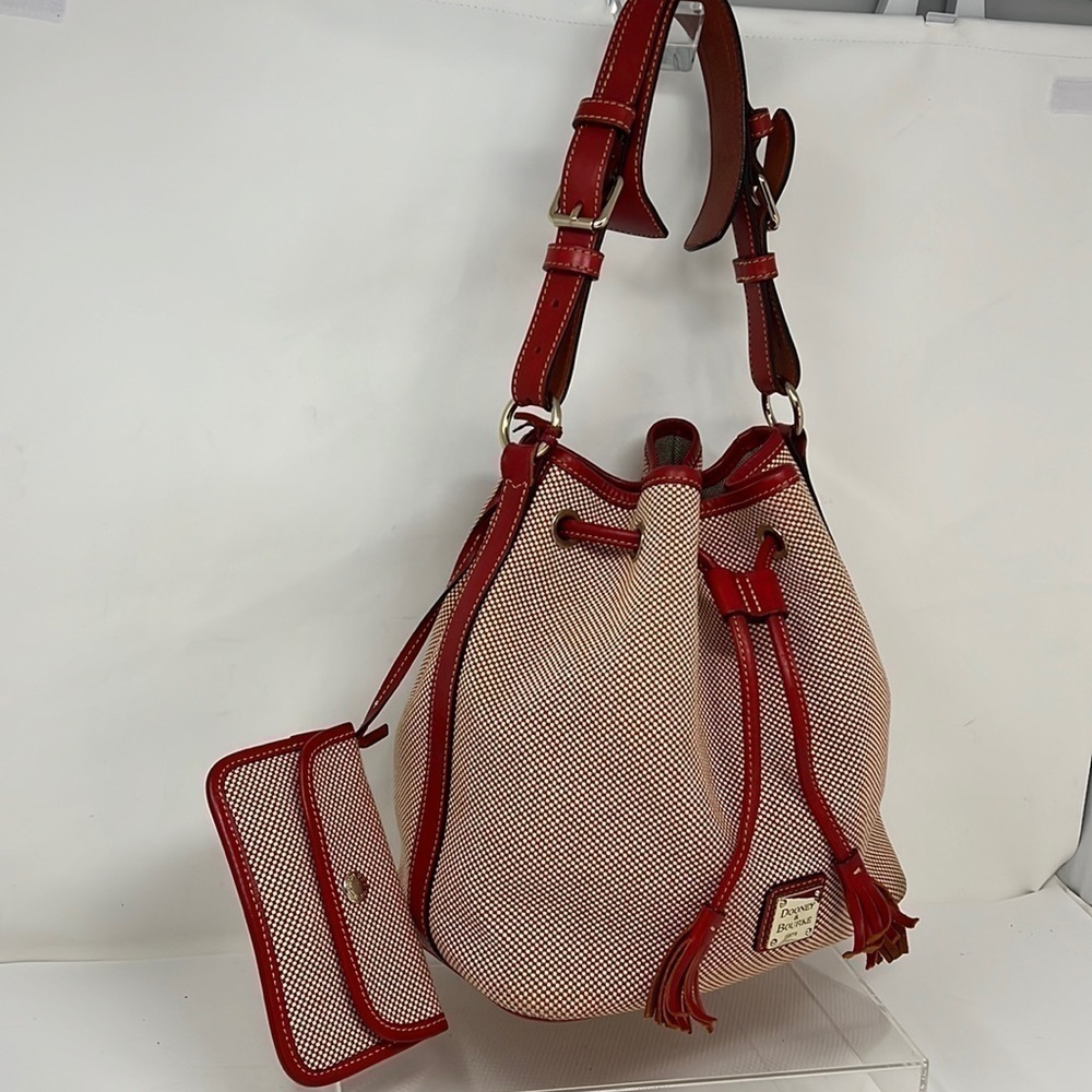 Dooney and Bourke Red Beige Canvas Leather Drawstring Shoulder Bucket Bag - Picture 3 of 16